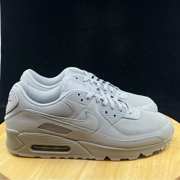 Nike Air Max 90 Recraft Triple Wolf Grey Size 9.5 CN8490-001 Men\'s Retro main image 5